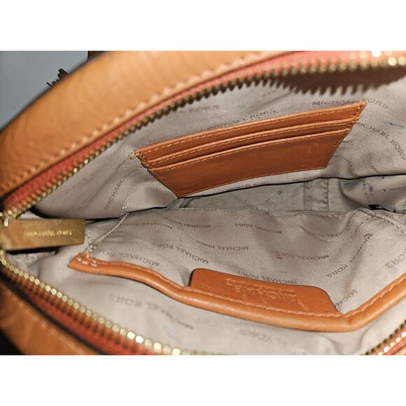 Michael Kors Ginny Small Oval Monogrammed Crossbody Bag Brown - Picture 12 of 13